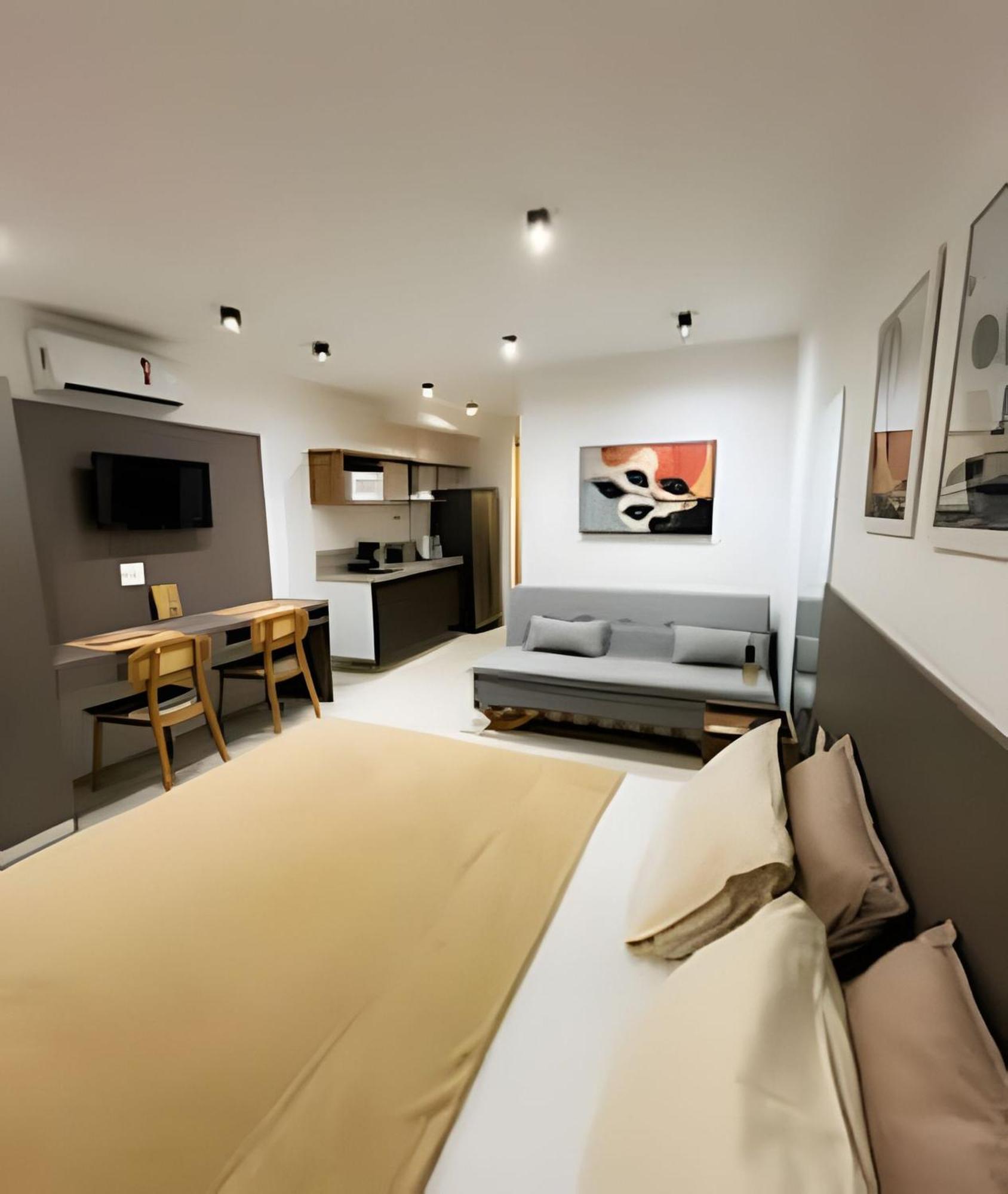 Skylux 1608 *